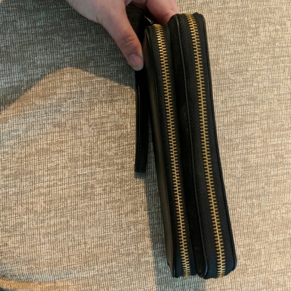 Wallet - Picture 2 of 4